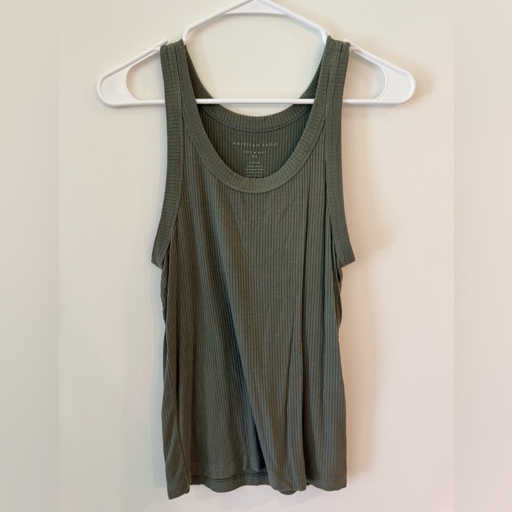American Eagle Outfitters Olive Green Ribbed Scoop Tank